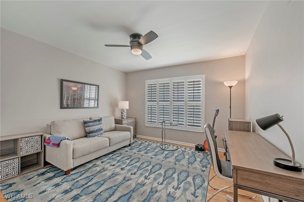 722 10th Avenue S - Photo 11