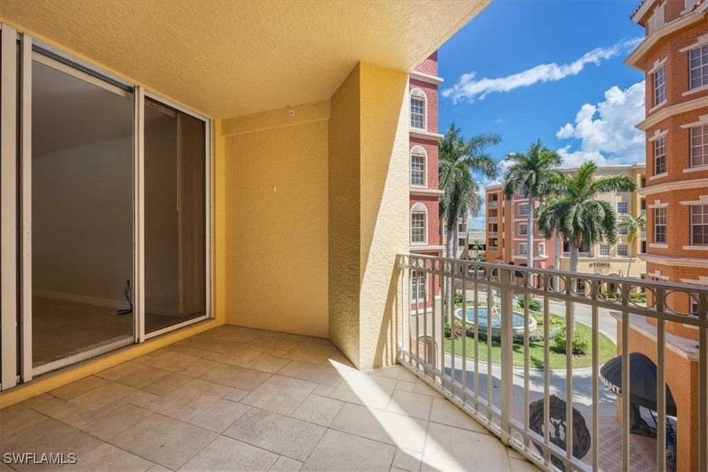 410 Bayfront Place - Photo 0