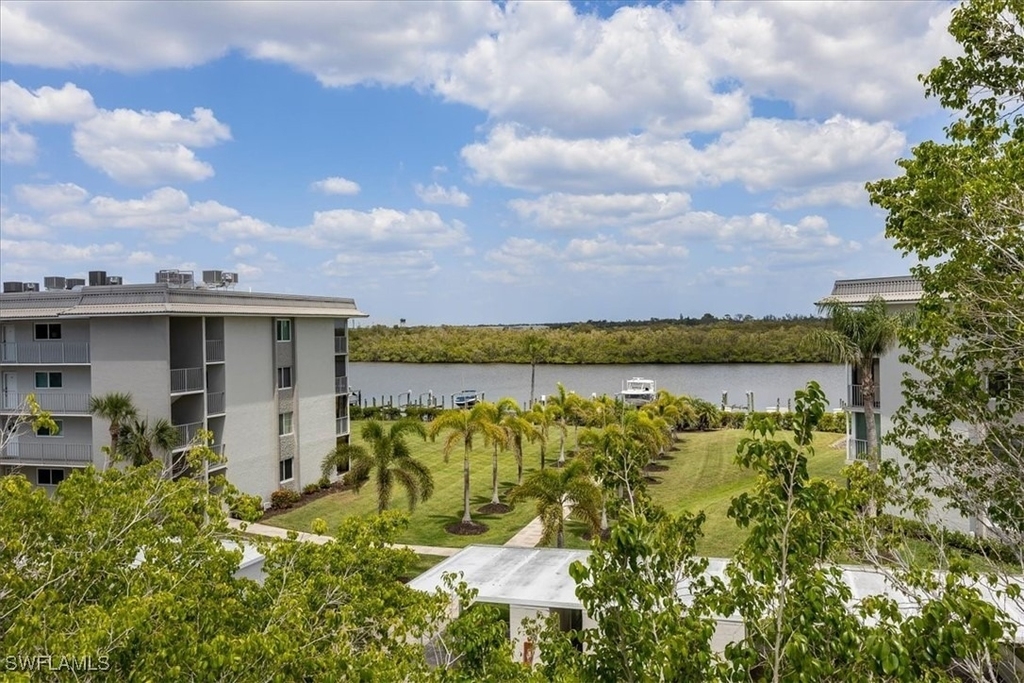 410 Bayfront Place - Photo 11