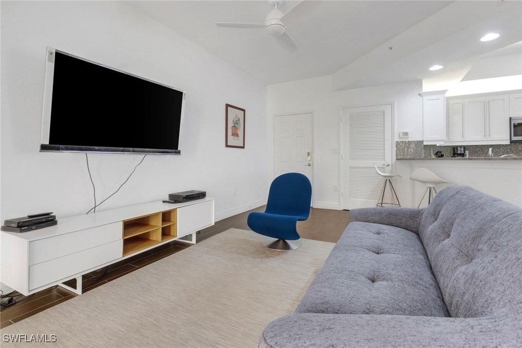 450 Bayfront Place - Photo 7