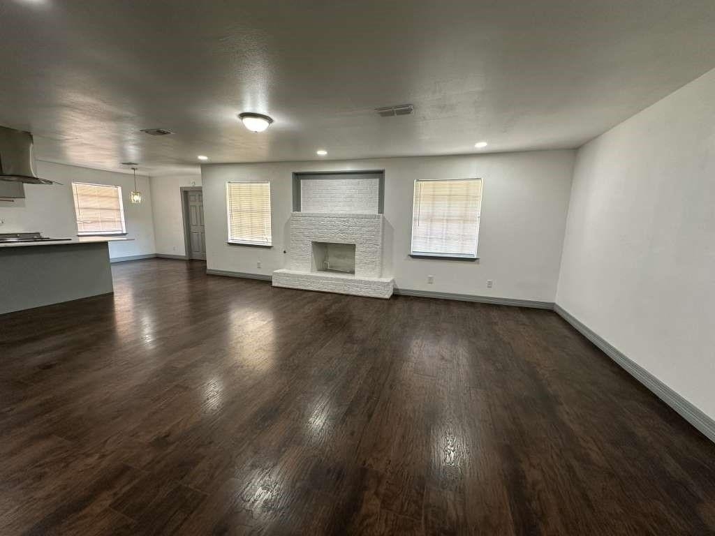 5850 Paisley Street - Photo 2