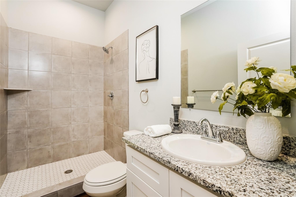 4926 Dalhart Drive - Photo 6