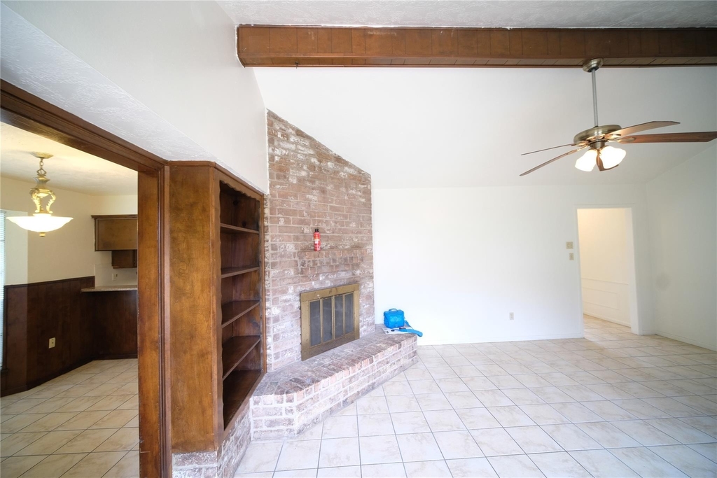 12327 Shannon Hill - Photo 4
