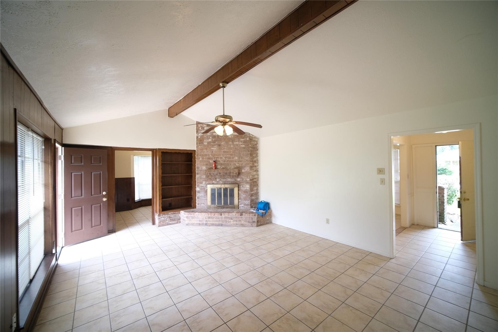 12327 Shannon Hill - Photo 5