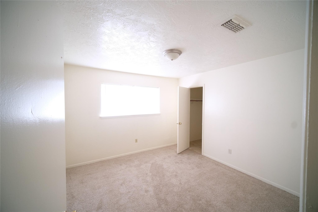 12327 Shannon Hill - Photo 10