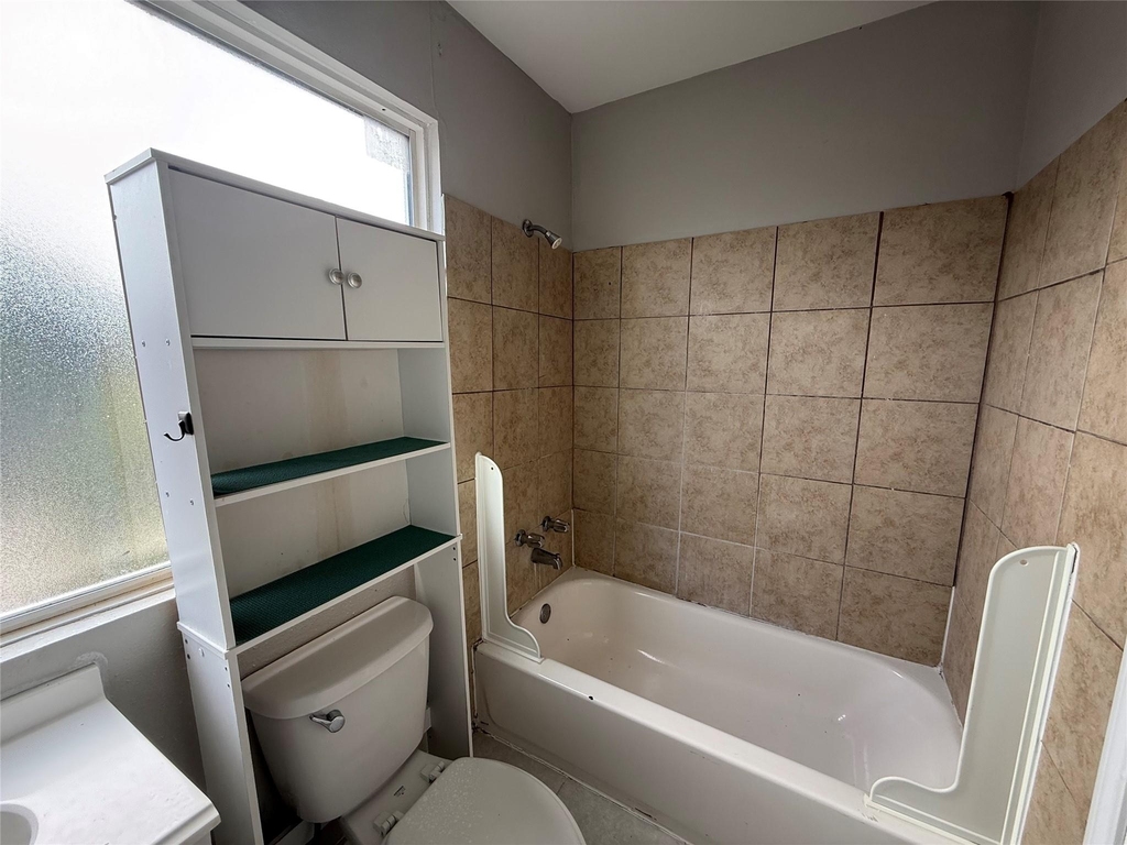 2013 Eubanks Street - Photo 6