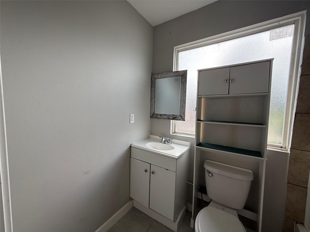 2013 Eubanks Street - Photo 7