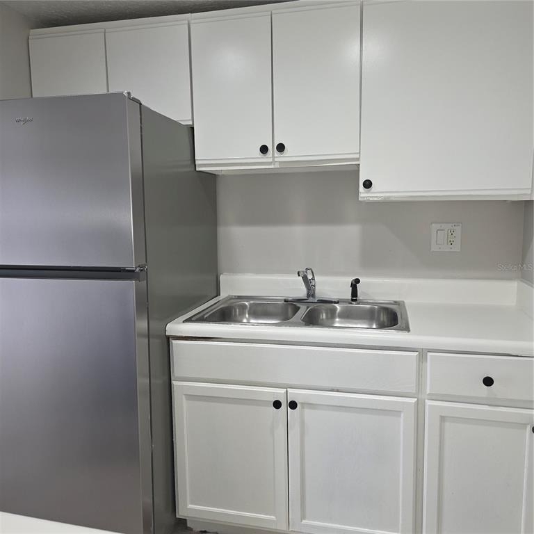 921 W Oak Ridge Road - Photo 17