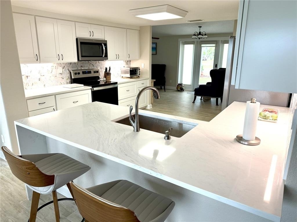 1153 Clark Street - Photo 11