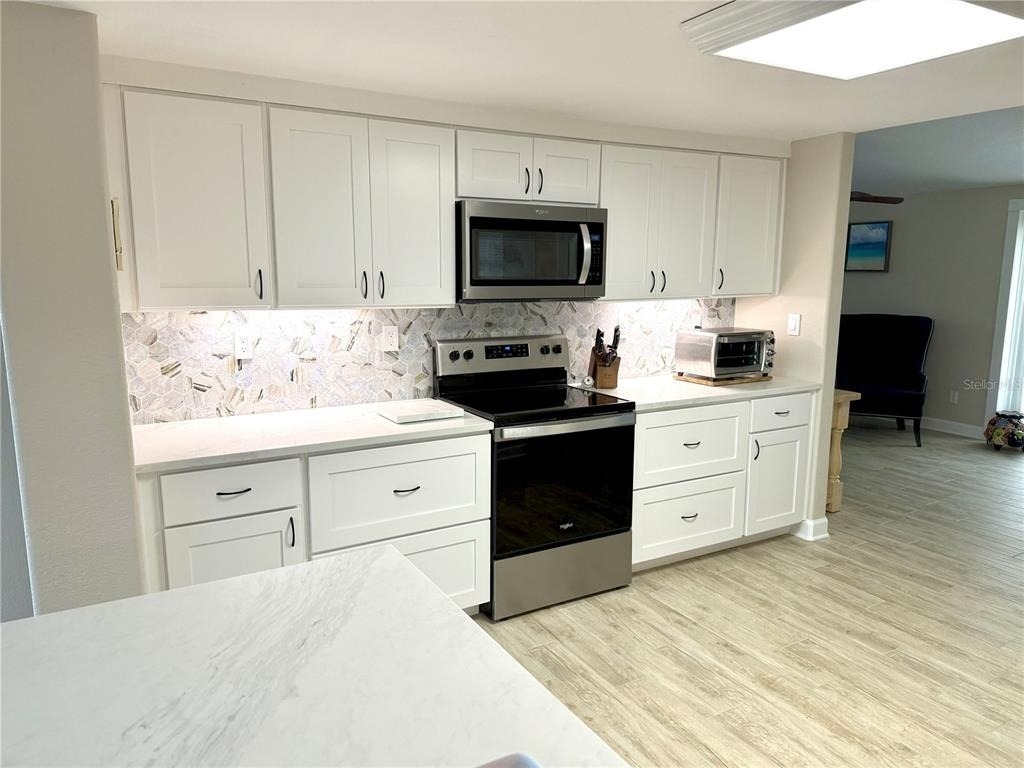 1153 Clark Street - Photo 12