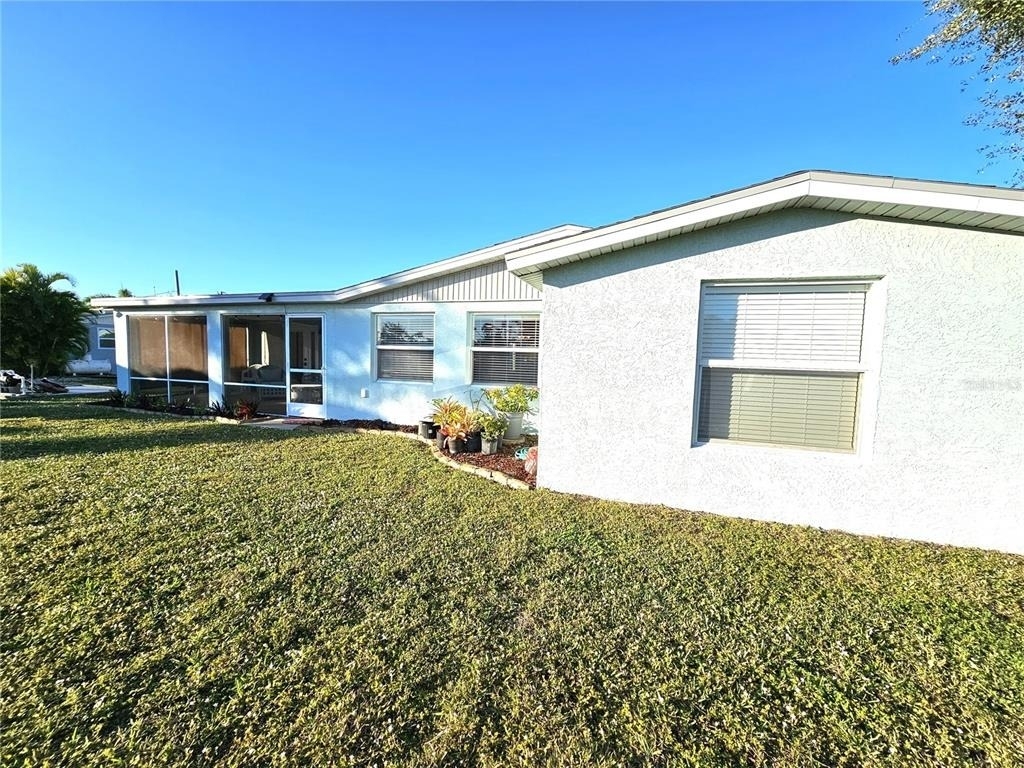 1153 Clark Street - Photo 27