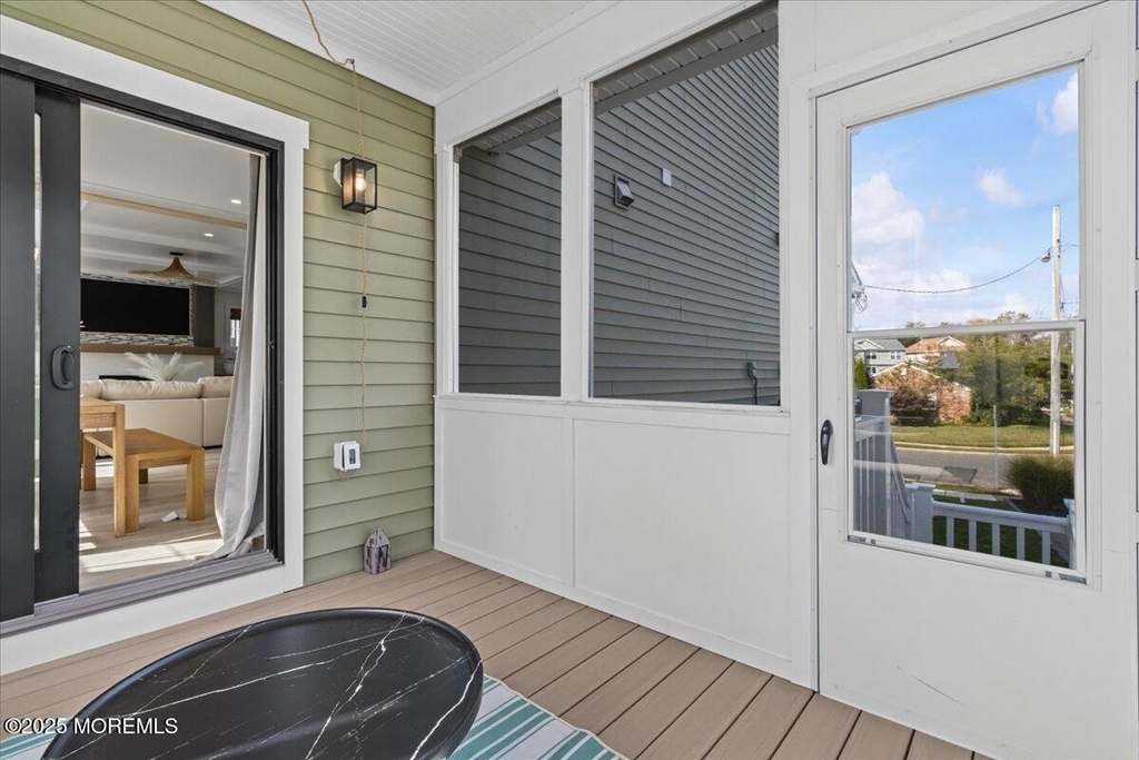 1608 East Street - Photo 32