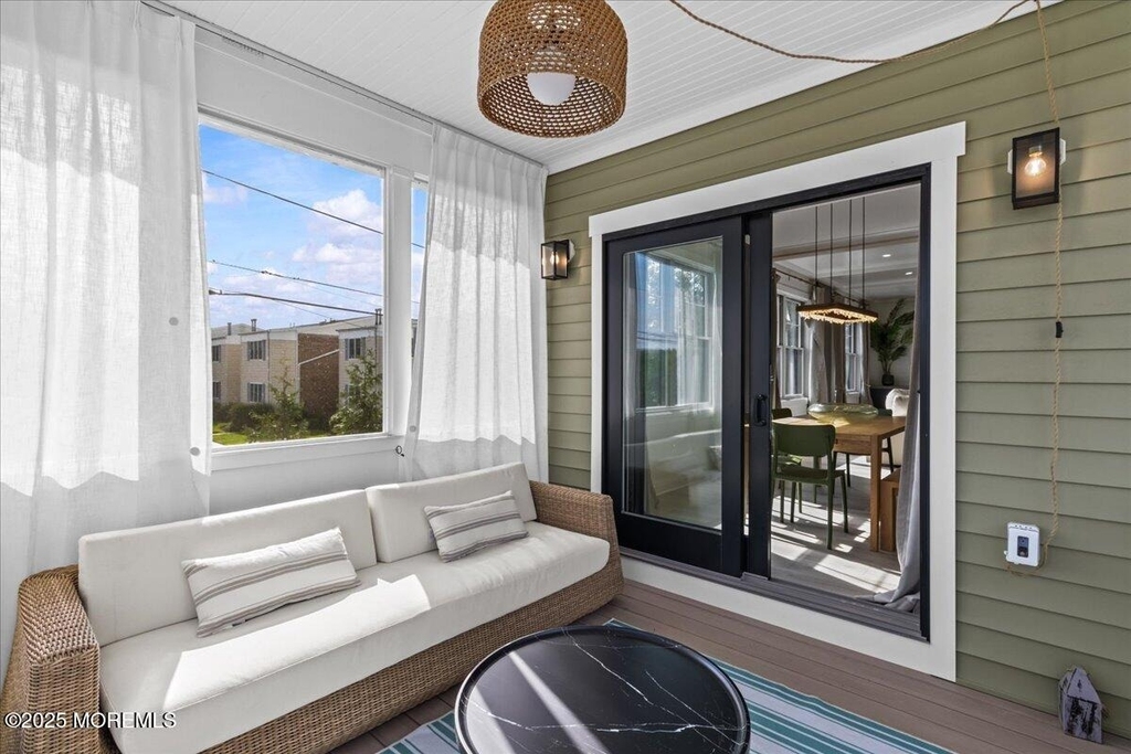 1608 East Street - Photo 37