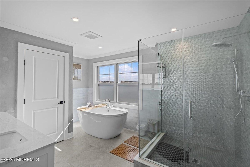 1608 East Street - Photo 15