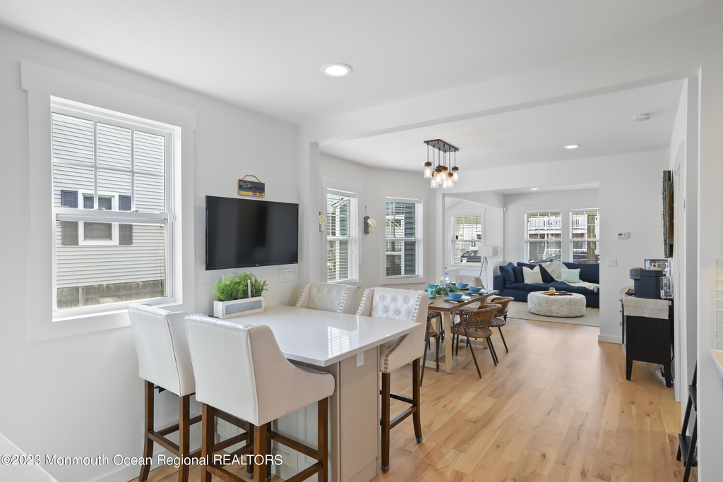 316 Park Place Avenue - Photo 12
