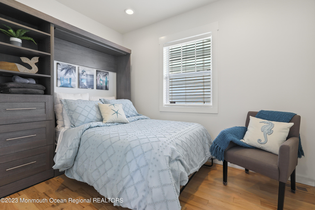 316 Park Place Avenue - Photo 9