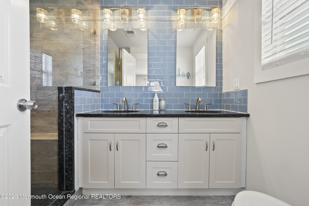 316 Park Place Avenue - Photo 22