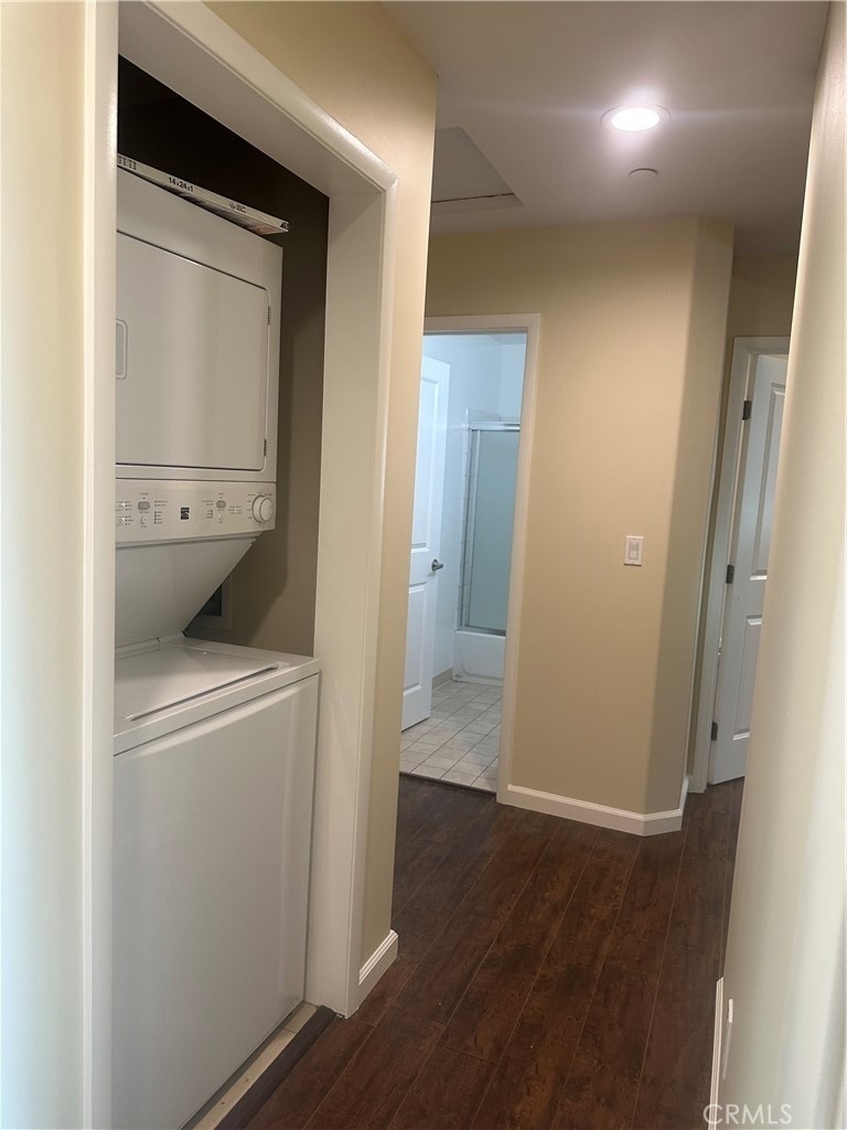 14233 Tiara Street - Photo 19