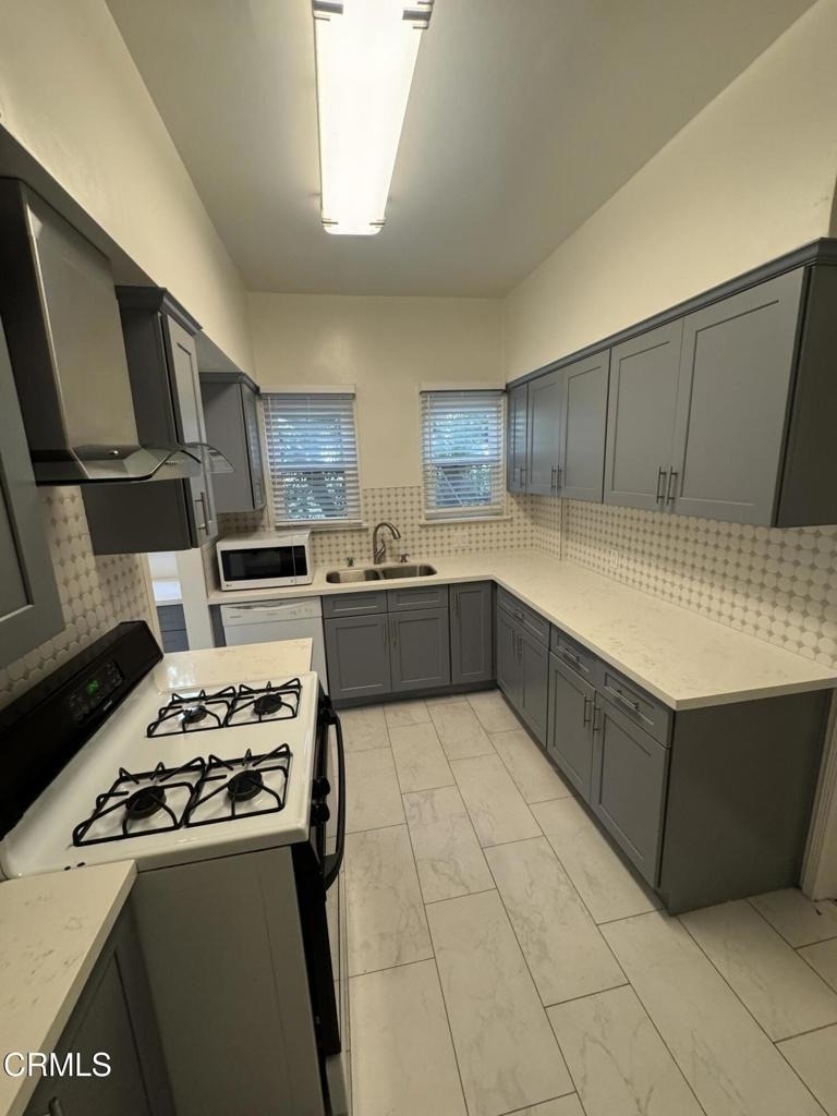 368 Crescent Drive - Photo 1