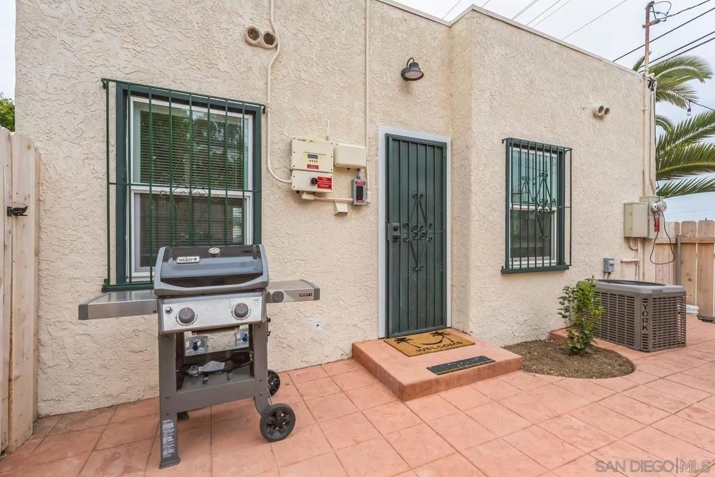 2147 Guizot - Photo 16