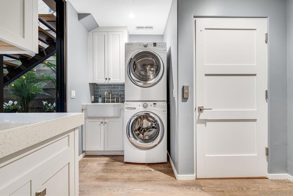 282 Neptune Avenue - Photo 48