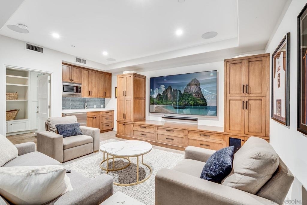282 Neptune Avenue - Photo 45