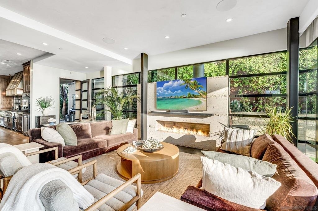 282 Neptune Avenue - Photo 11
