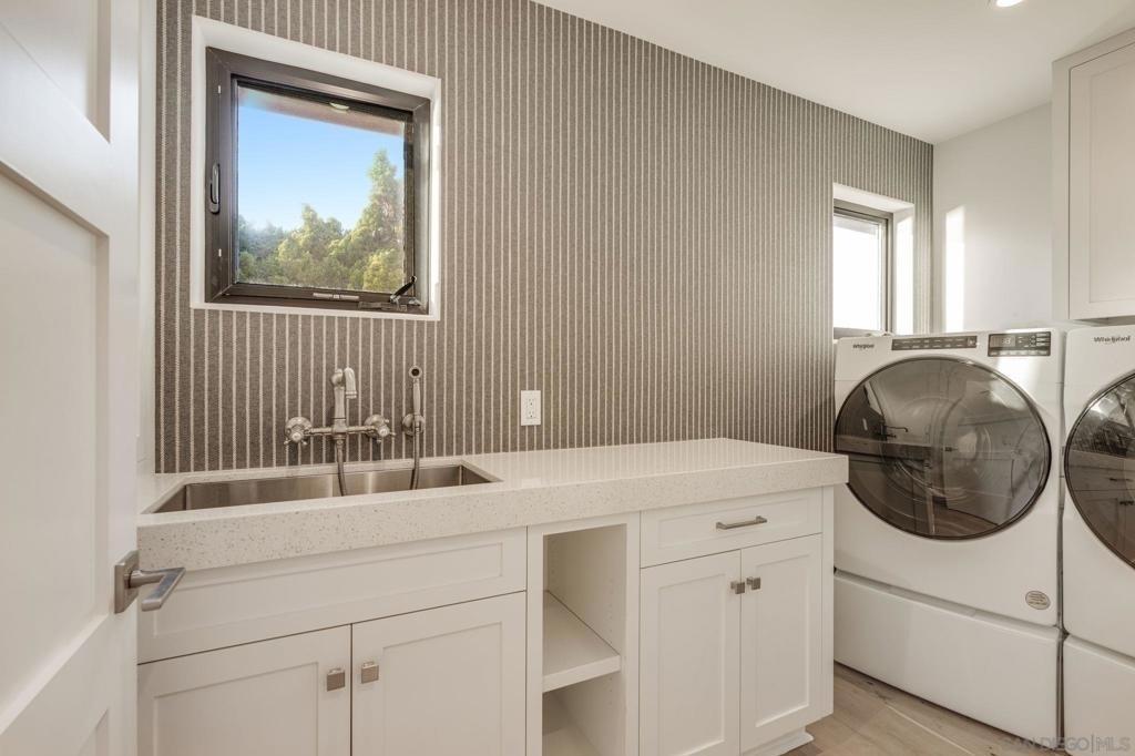 282 Neptune Avenue - Photo 40
