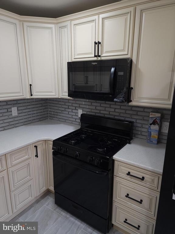 8303 Ridgeway Street - Photo 8