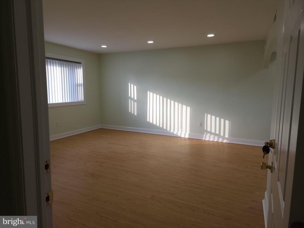 8303 Ridgeway Street - Photo 2
