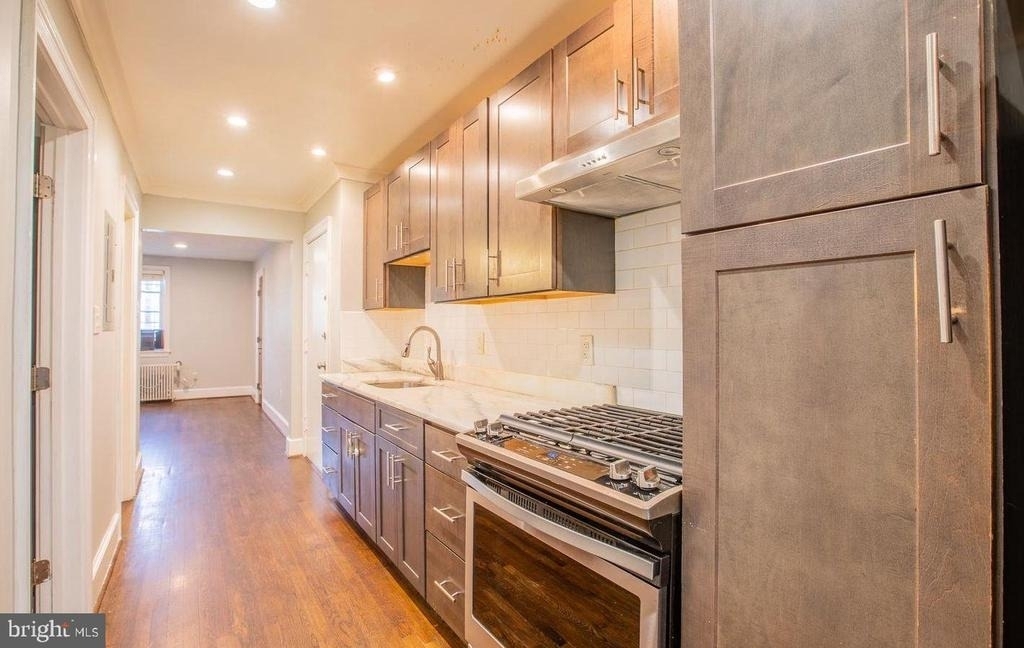 5009 1st Street Nw - Photo 1