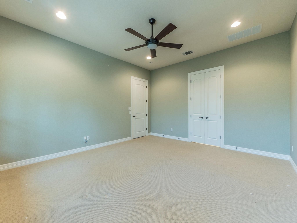 826 San Remo Blvd - Photo 10