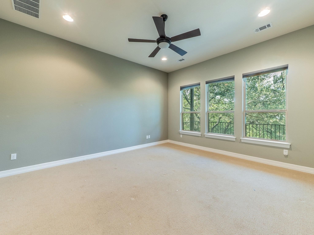 826 San Remo Blvd - Photo 8