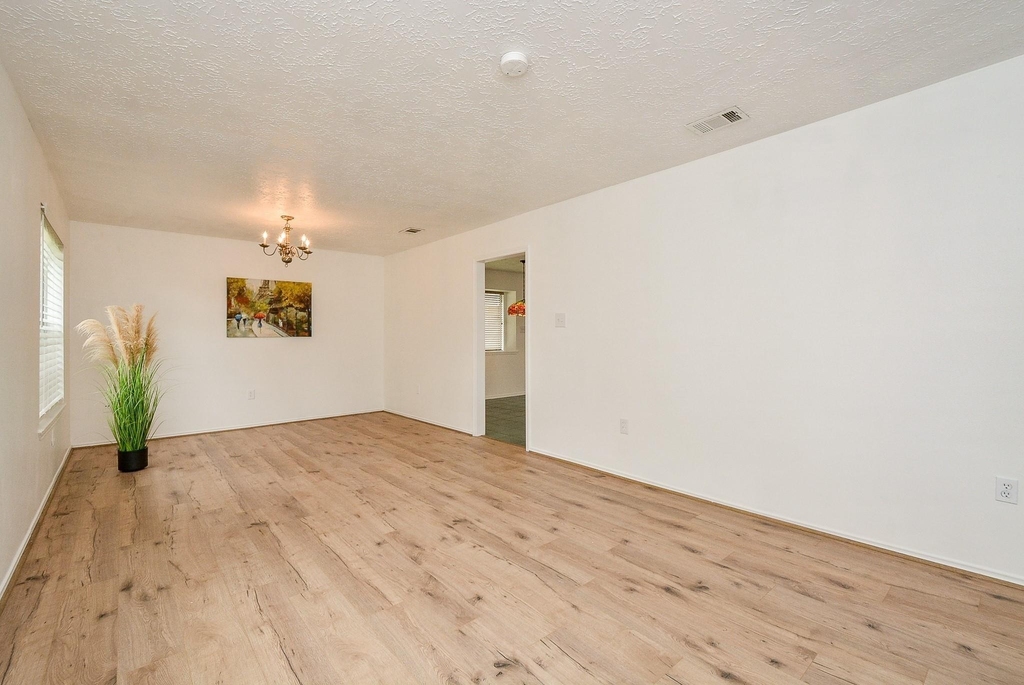 3315 Honey Creek Drive - Photo 4
