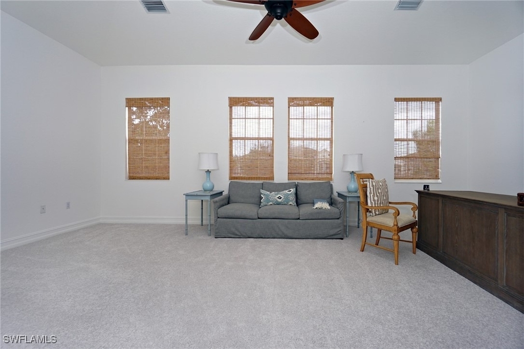4740 Stratford Court - Photo 13