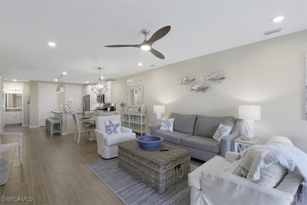 14663 Edgewater Circle - Photo 3