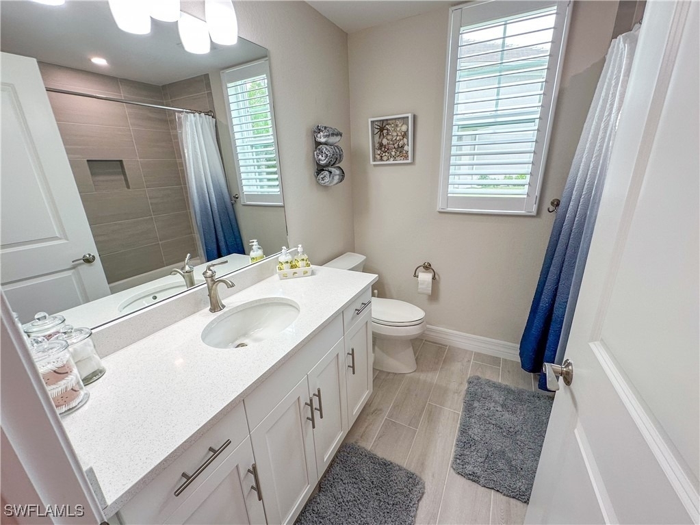 220 Indies Dr E - Photo 32