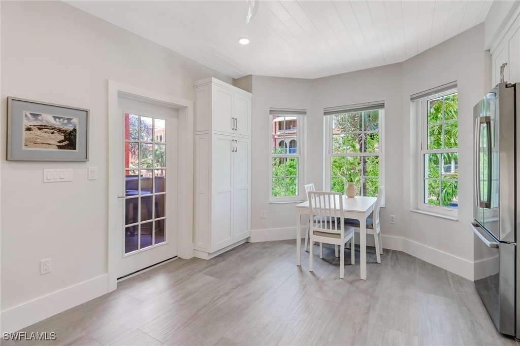 401 Bayfront Place - Photo 7