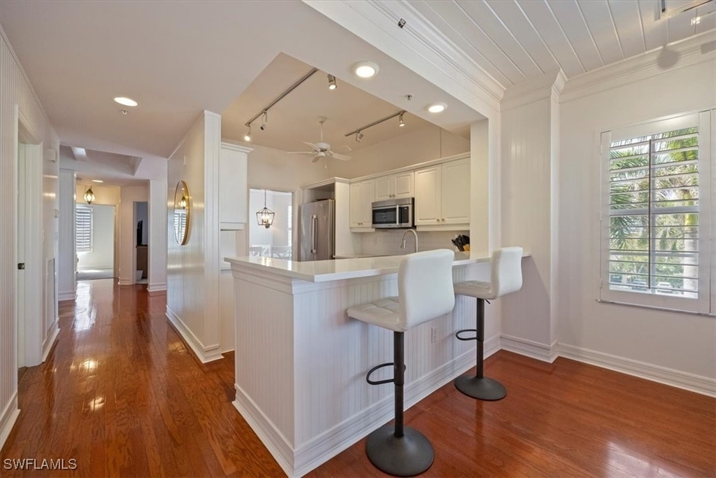 410 Bayfront Place - Photo 4