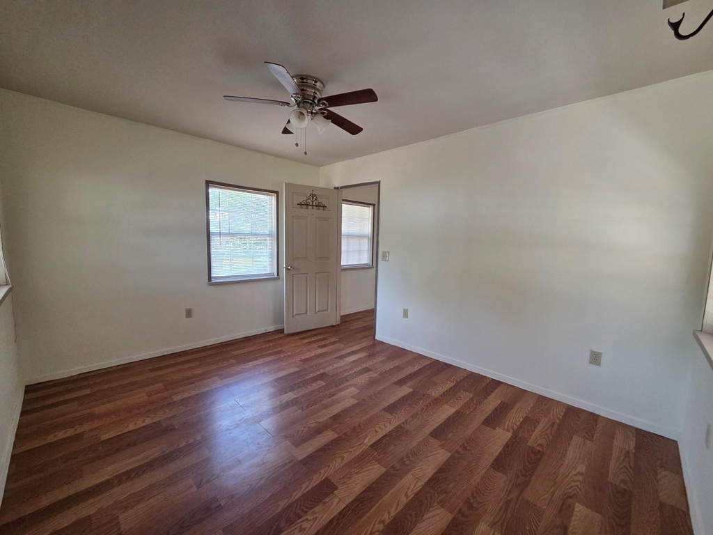 22884 Oakmont Drive - Photo 12