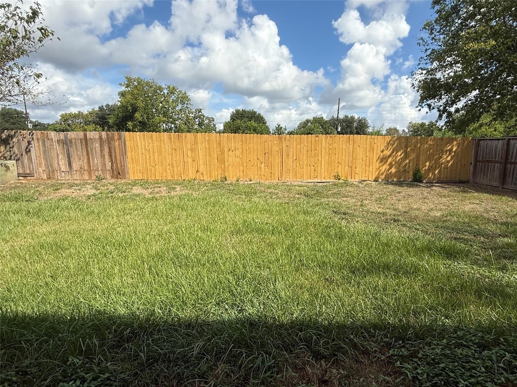 2114 W Greens Road - Photo 15