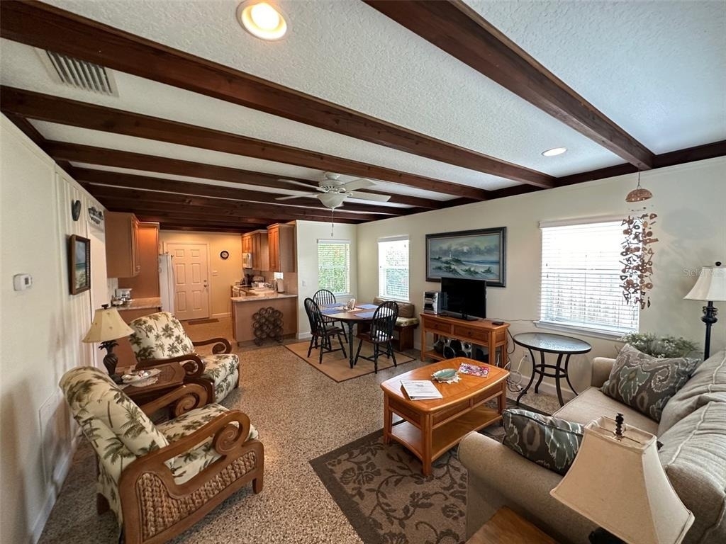 401 Oakwood Avenue - Photo 6