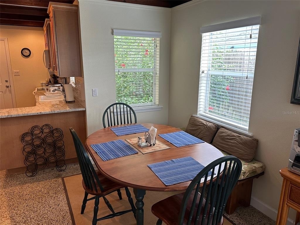 401 Oakwood Avenue - Photo 9