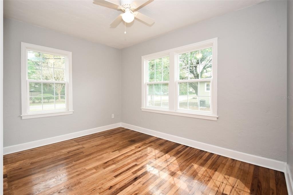1028 Ne 3rd Avenue - Photo 8