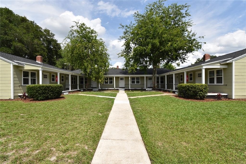 1028 Ne 3rd Avenue - Photo 12