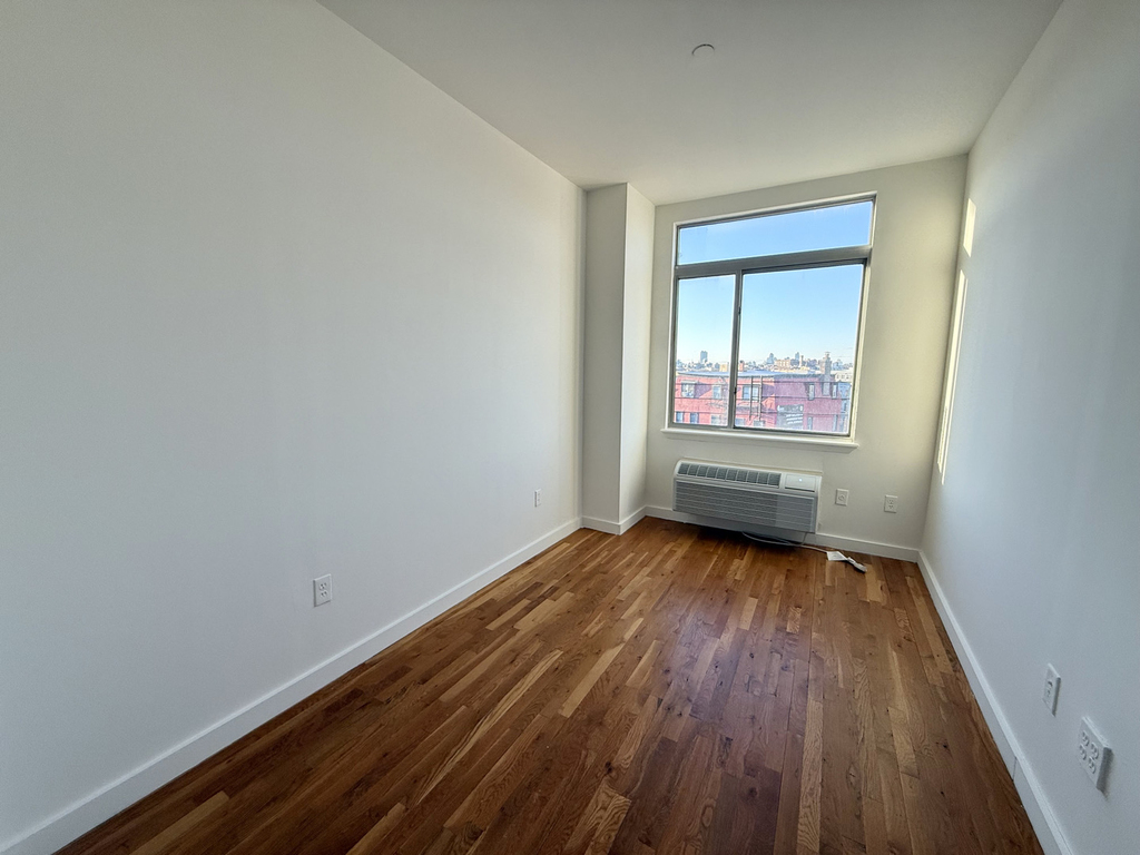 184 Noll Street - Photo 7