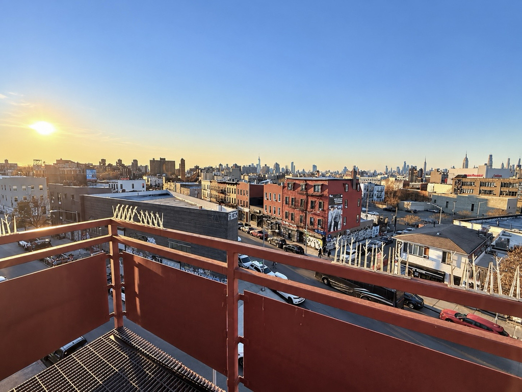 184 Noll Street - Photo 4