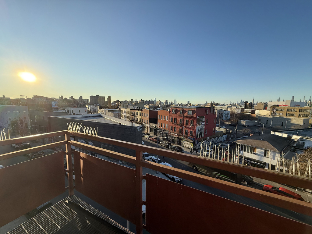 184 Noll Street - Photo 4