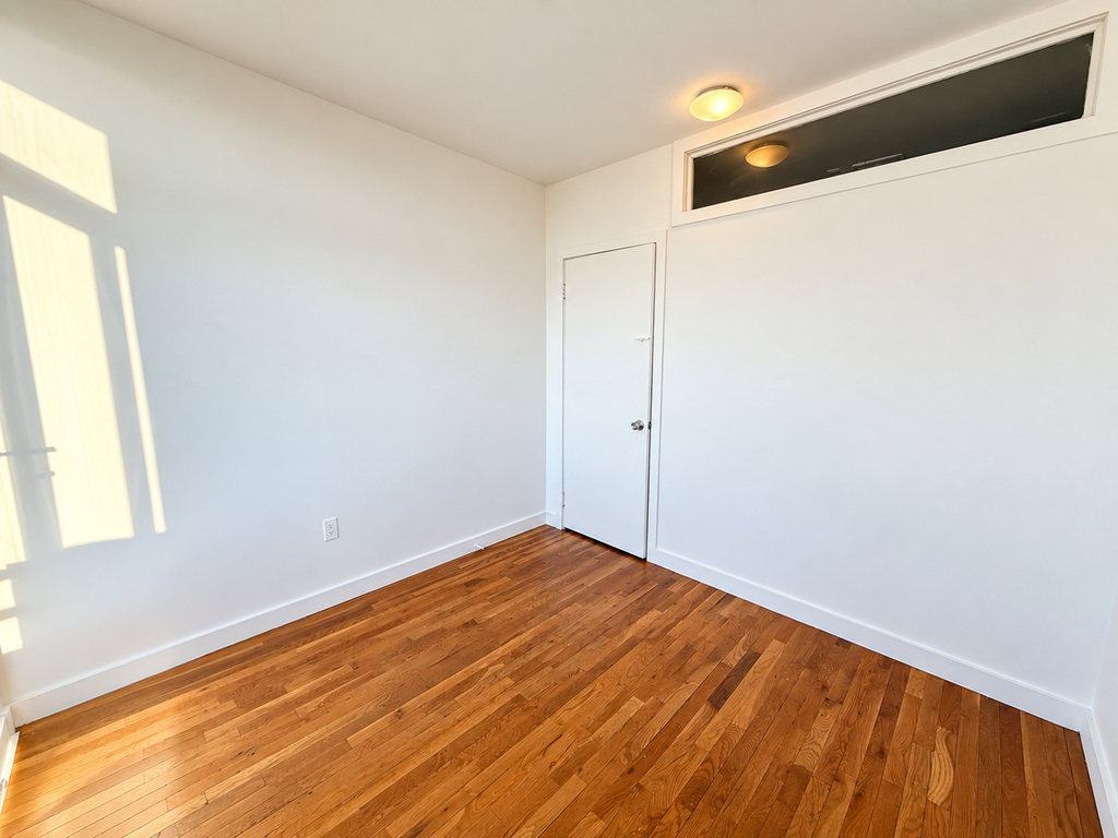 184 Noll Street - Photo 5