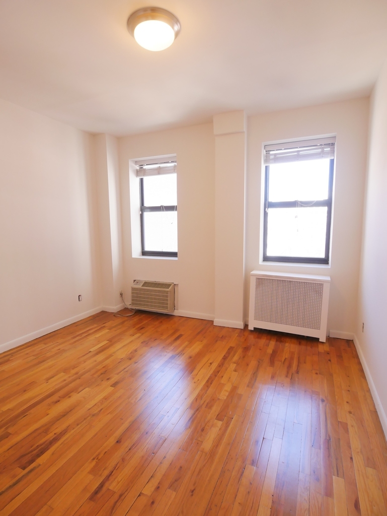 440 East 88th Street - Photo 8